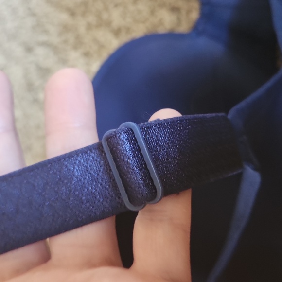 Vanity Fair Beautiful Benefits Underwire Bra - Picture 3 of 5